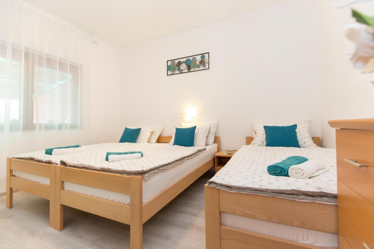 Studio Apartman Branka Лабин Екстер'єр фото